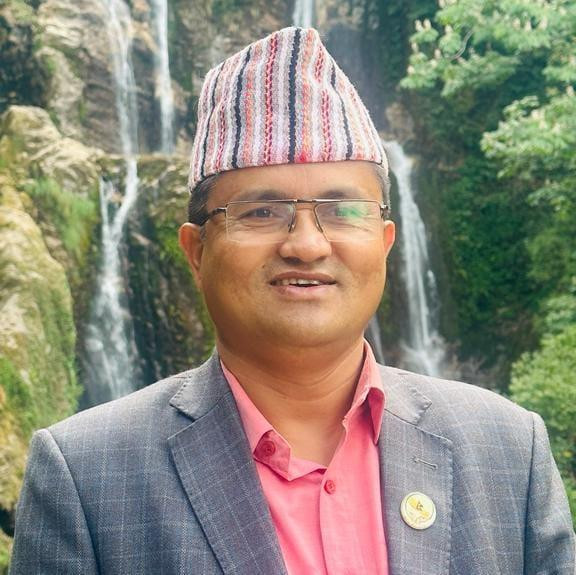 एकजना मन्त्रीलाई फोकल ब्यक्ति तोकेर भुकम्प पीडितलाइ राहात दिलाऊँः सुर्य थापा