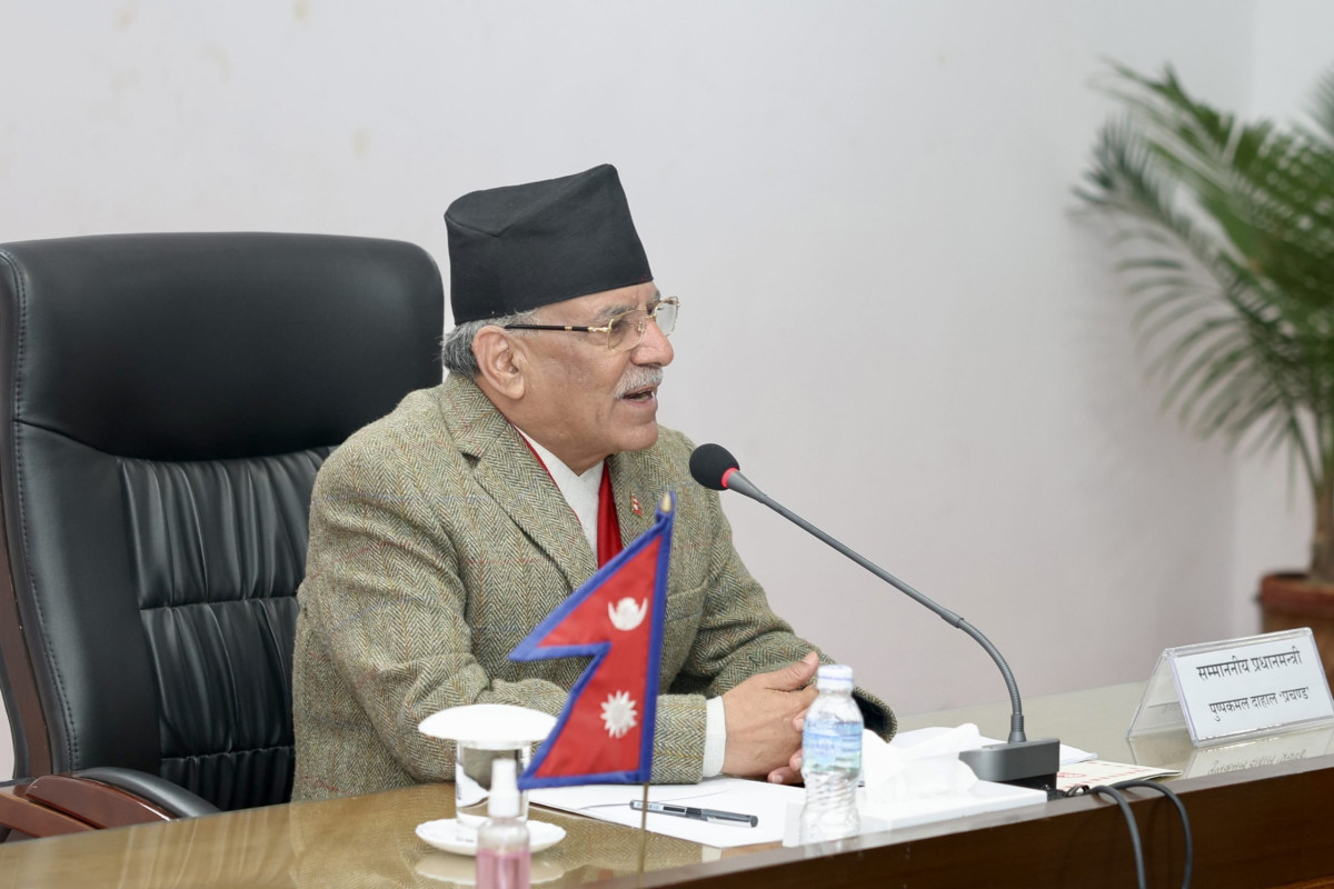 प्रधानमन्त्री दाहालले भेटे बालकुमारी घटनाका पीडितको परिवार