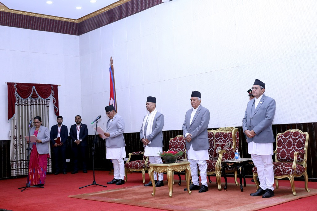 राष्ट्रियसभाका नवनिर्वाचित उपाध्यक्ष विमला घिमिरेले लिइन् पद तथा गोपनीयताको शपथ