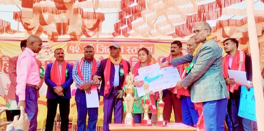 रौतहट जिल्लास्तरीय साइकल दौड प्रतियोगितामा रानीकुमारी प्रथम