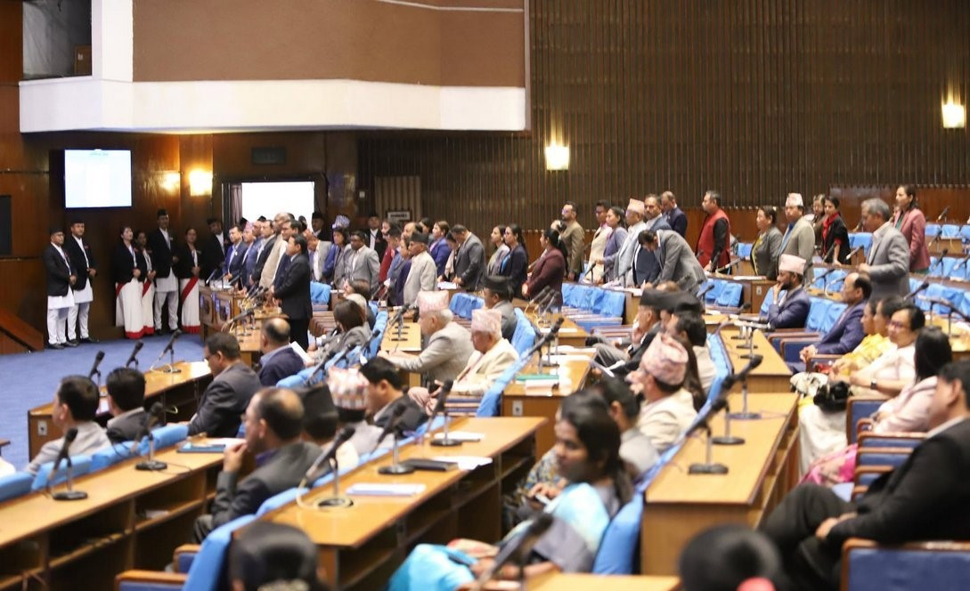 विपक्षीहरूसँग सहमति नजुटेपछि भोलि ११ बजेसम्मलाई सदन स्थगित