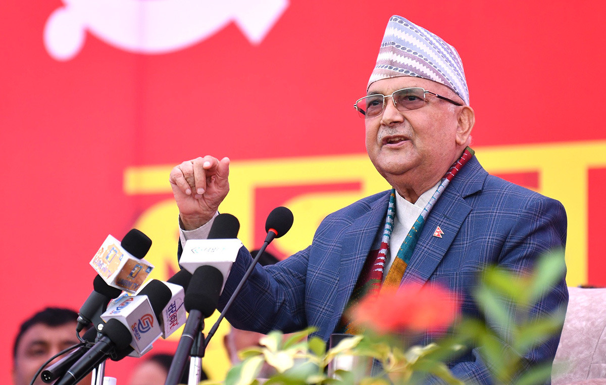 प्रधानमन्त्रीलाई भेटेपछि ओलीले भने- यो षड्यन्त्रपूर्ण छ, निर्दोष फसाउन खोजियो भने सहँदैनौँ