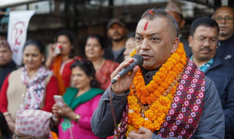 रेशम चौधरी रिहा भएपछि गगन थापाले भने- अदालतलाई हेप्यौं, यो राजाको शासन होइन