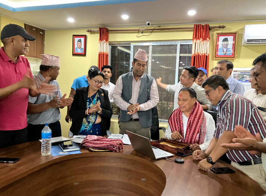 हाइमास्ट तथा सडक बत्तिबाट बेथान र मन्थली झिलिमिली