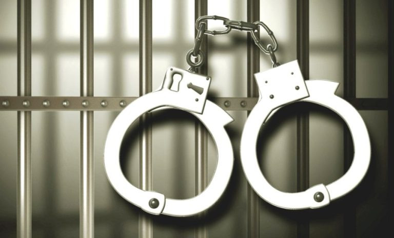 जुवातास खेलिरहेको अवस्थामा सातजना पक्राउ