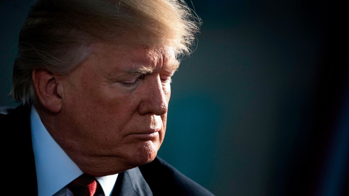 ट्रम्प माथी मुद्दै मुद्दा, बिहीबार अदालतमा हाजिर हुदैँ