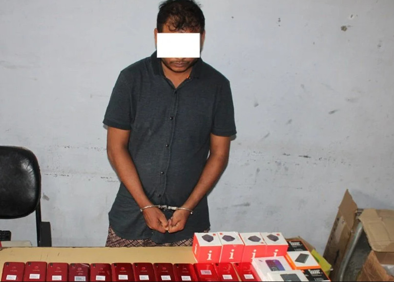 भैरहवाबाट ४६ वटा मोबाइलसहित एकजना पक्राउ