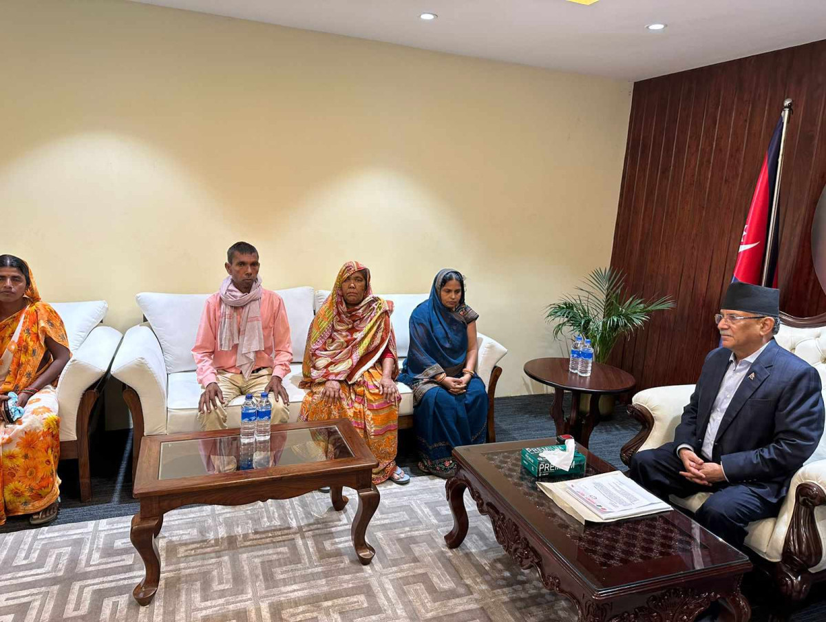 गौर नरसंहारः पीडितसँग चाँडै औपचारिक बार्ता गर्ने प्रधानमन्त्रीको प्रतिबद्धता