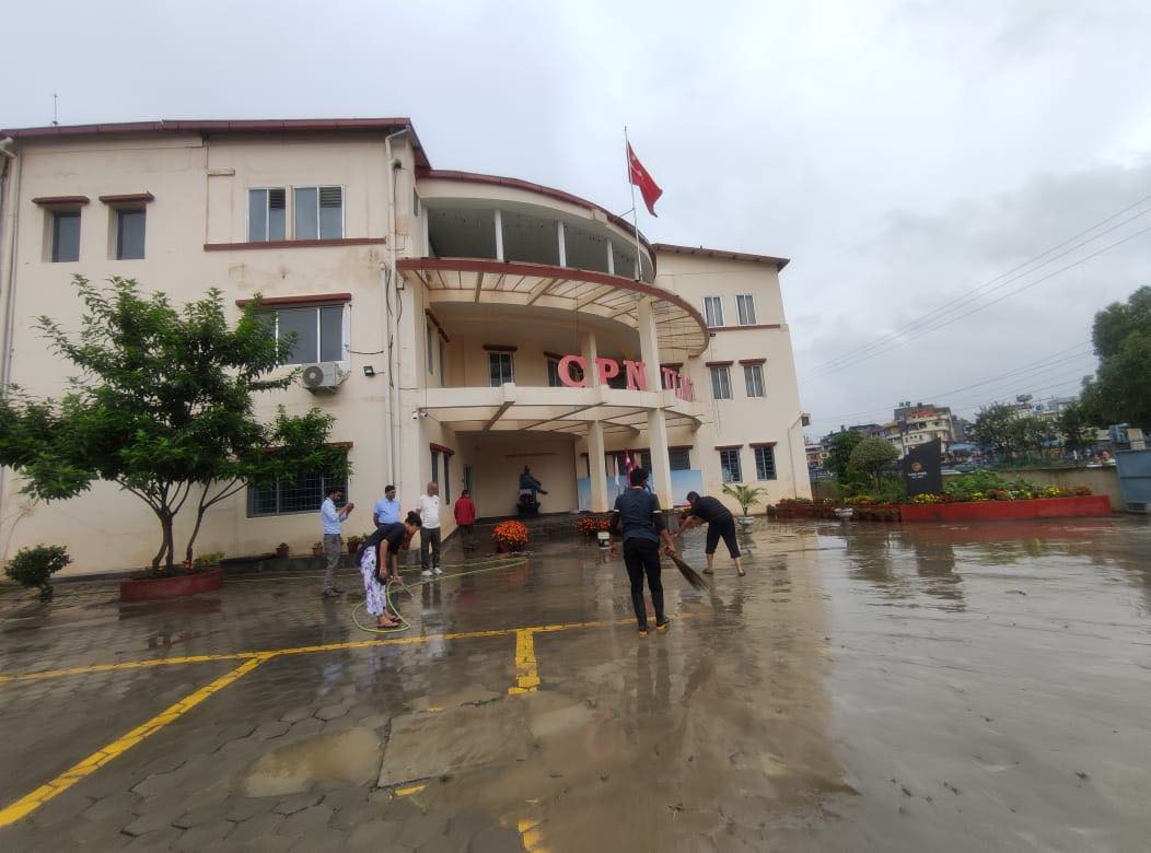 डुबानमा एमाले पार्टी कार्यालय (फोटोफिचर)