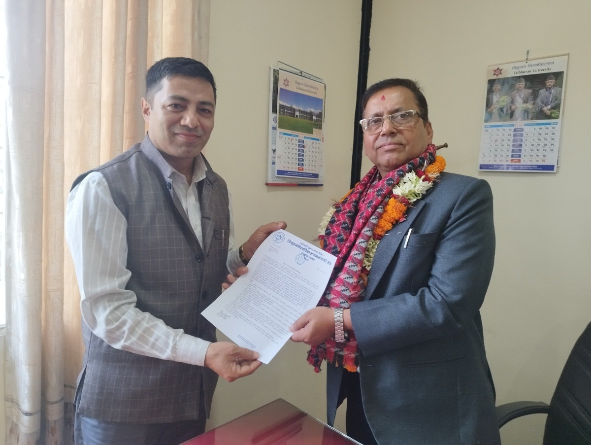त्रिवि सेवा आयोगका अध्यक्षलाई ९ बुँदे माग पत्र पेस