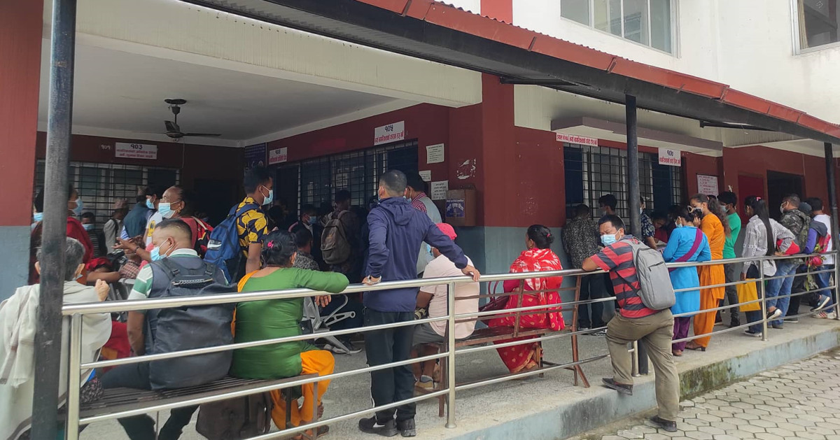 लमजुङमा नयाँ नागरिकता बनाउने भन्दा प्रतिलिपि लिने धेरै