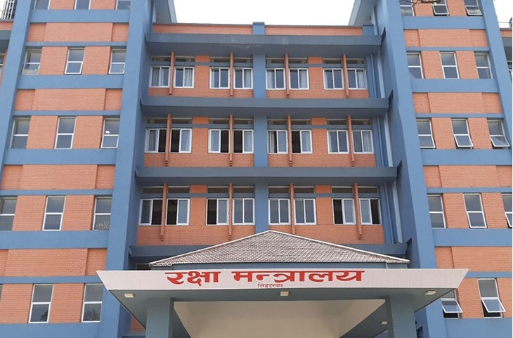 रक्षा मन्त्रालयमा कांग्रेसका मन्त्रीहरु सामूहिक छलफलमा