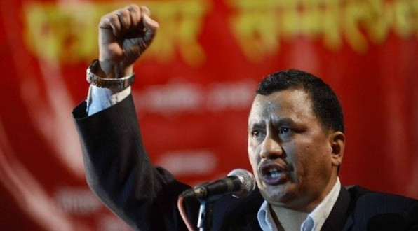 प्रधानमन्त्री ज्यु,जनताको मुख थुनेर सत्ता टिक्छ भन्ने नसोच्नुस् : विप्लव