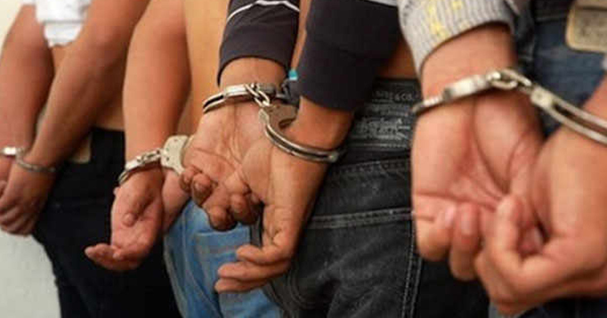 अवैध लागूऔषधसहित १४ जना पक्राउ