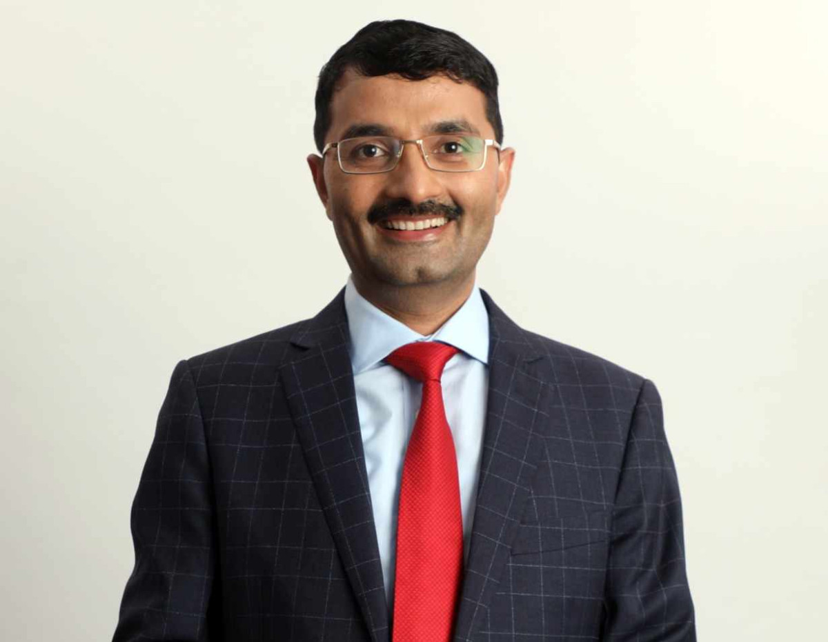 एकता प्रक्रिया अगाडि बढाउन एनआरएनए उपाध्यक्ष शर्माको अनुरोध