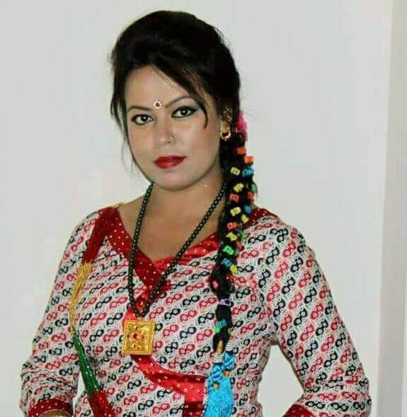 क्यानडाबाट एनआरएनए महिला संयोजकमा गायिका देविका केसीको उम्मेदवारी