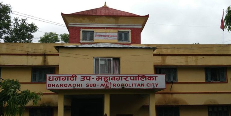 धनगढी उपमहानगरले पठायो १९० जनालाई तीर्थयात्रा