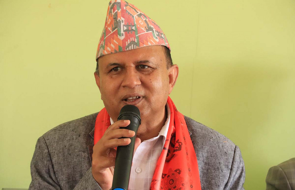 कांग्रेसलाई गठबन्धनवाट बाहिर निस्कन एमाले महासचिवको सुझाव