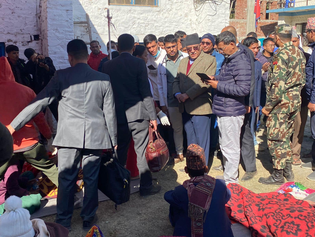 प्रधानमन्त्री प्रचण्डले ७ जना घाइते सुर्खेत ल्याए