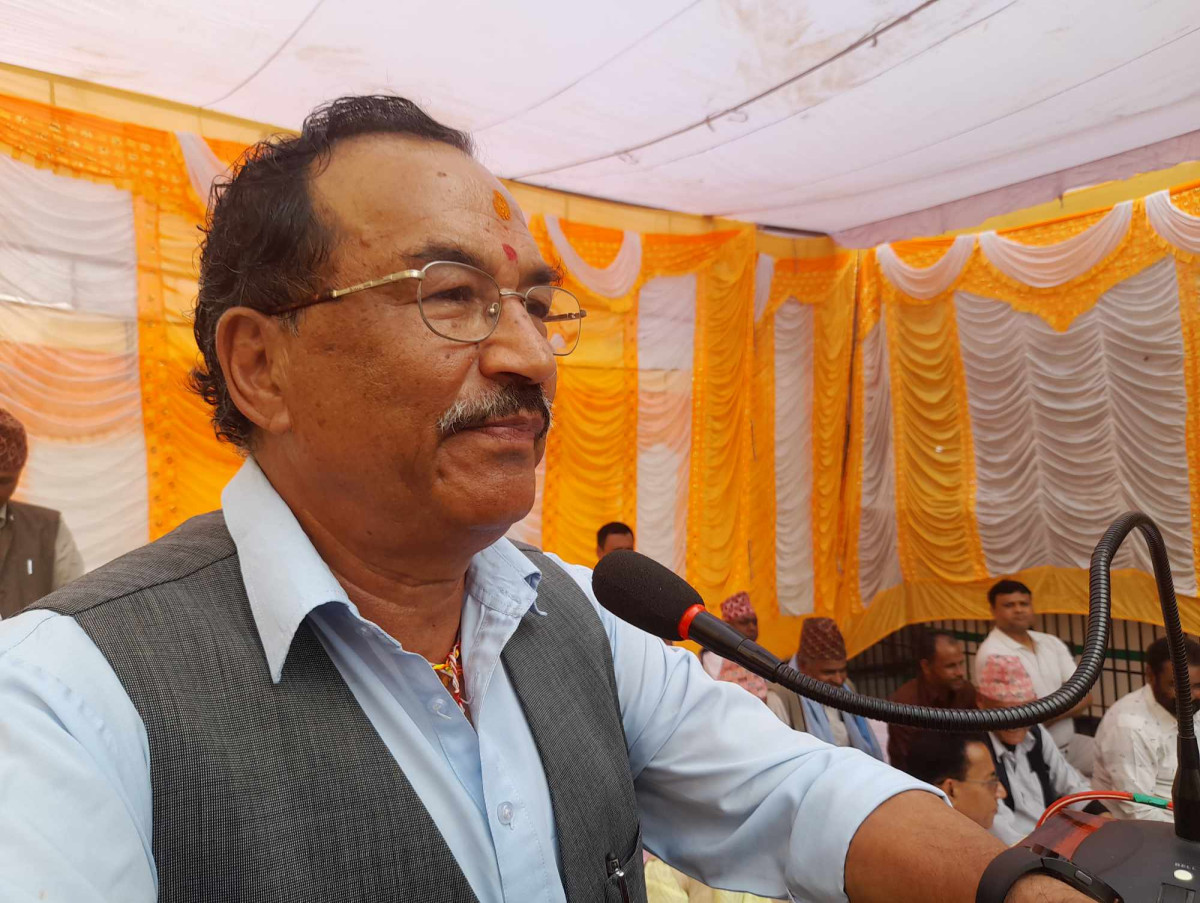 भुकम्प ग्रस्त क्षेत्रमा नेताहरुको भिड देखेर उदेक लाग्छः कमल थापा