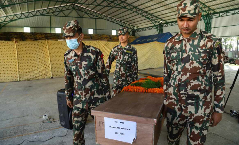 हमास समूहको आक्रमणमा परी मारिएका १० जनाकै शव नेपाल  आइपुग्यो