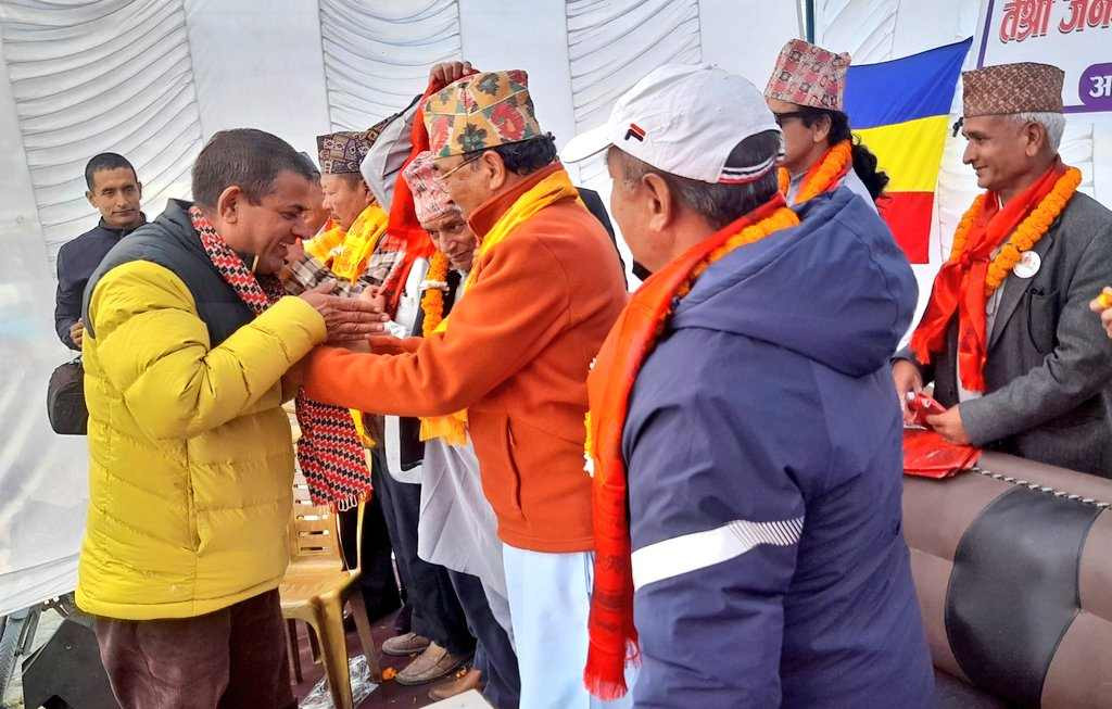 राप्रपाका केन्द्रीय सदस्य पुन र महानगर अध्यक्ष आचार्य राप्रपा नेपालमा प्रवेश