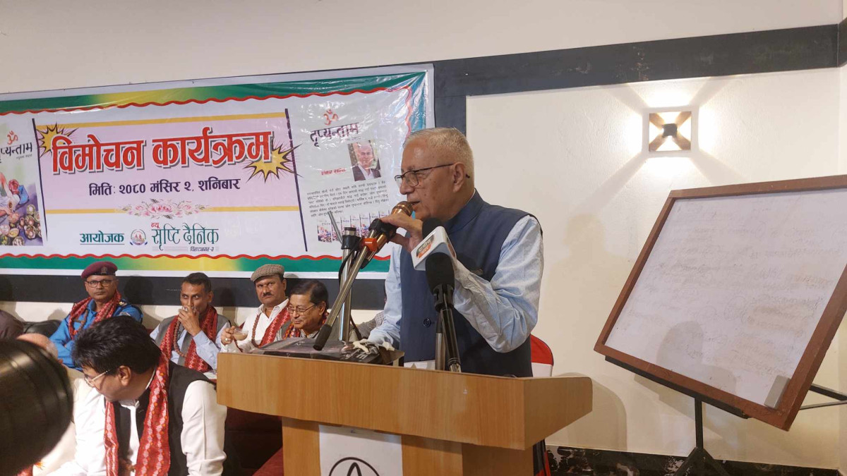 प्रधानमन्त्रीबाट अराजक अभिव्यक्ति आइरहेको छः शेखर कोइराला