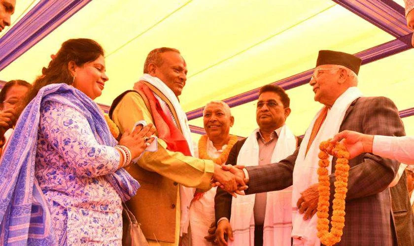 जसपाका केन्द्रीय सदस्य पप्पु कन्ट्रक्सनका मालिक रौनियार एमाले प्रवेश