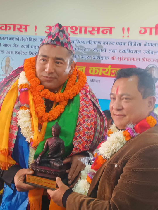 surendra.jpg