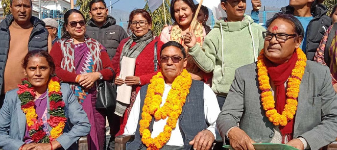 कर्णालीमा एमालेका उम्मेदवारले दर्ता गराए उम्मेदवारी