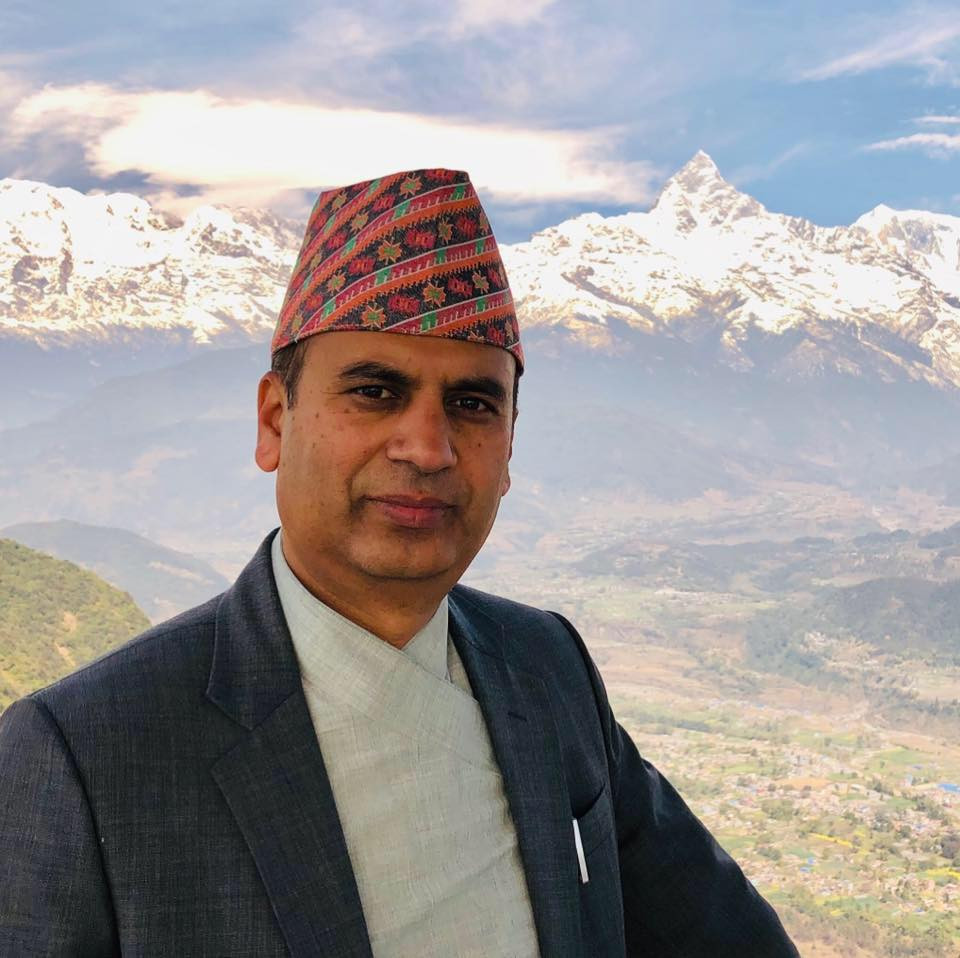 संसद महासचिवमा पाण्डेको नाम अनुमोदन गर्न आग्रह गर्दै राष्ट्रपतिलाई स्मरणपत्र