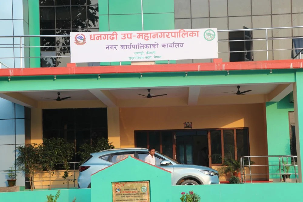 धनगढीमा नकुहिने फोहोर वर्गीकरण गरेर बिक्री गरिँदै