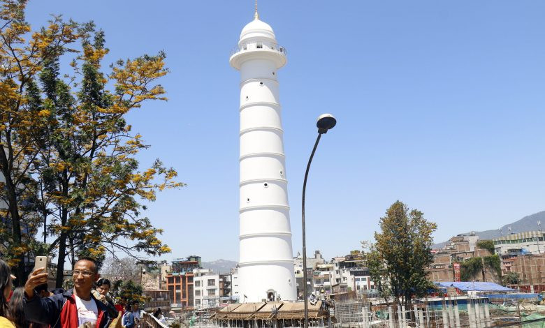 कछुवा गतिमा धरहरा निर्माण