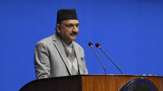 आगामी आव सार्वजनिक ऋण भुक्तानीमा १ खर्ब छुट्याउनुपर्नेछः अर्थमन्त्री