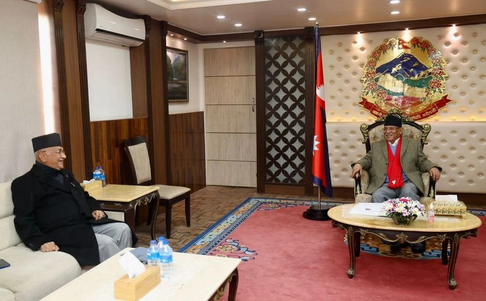प्रधानमन्त्री पुष्पकमल दाहाल ‘प्रचण्ड’ र एमाले अध्यक्ष केपी शर्मा ओलीबिच भेटवार्ता
