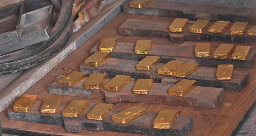 ६० किलो सुन तस्करी प्रकरण : प्रहरीतर्फै फर्कियो कारबाहीको डन्डा