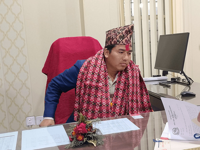 अध्यक्ष रञ्जिता श्रेष्ठको निर्णयलाई मन्त्री चौधरीको चुनौती