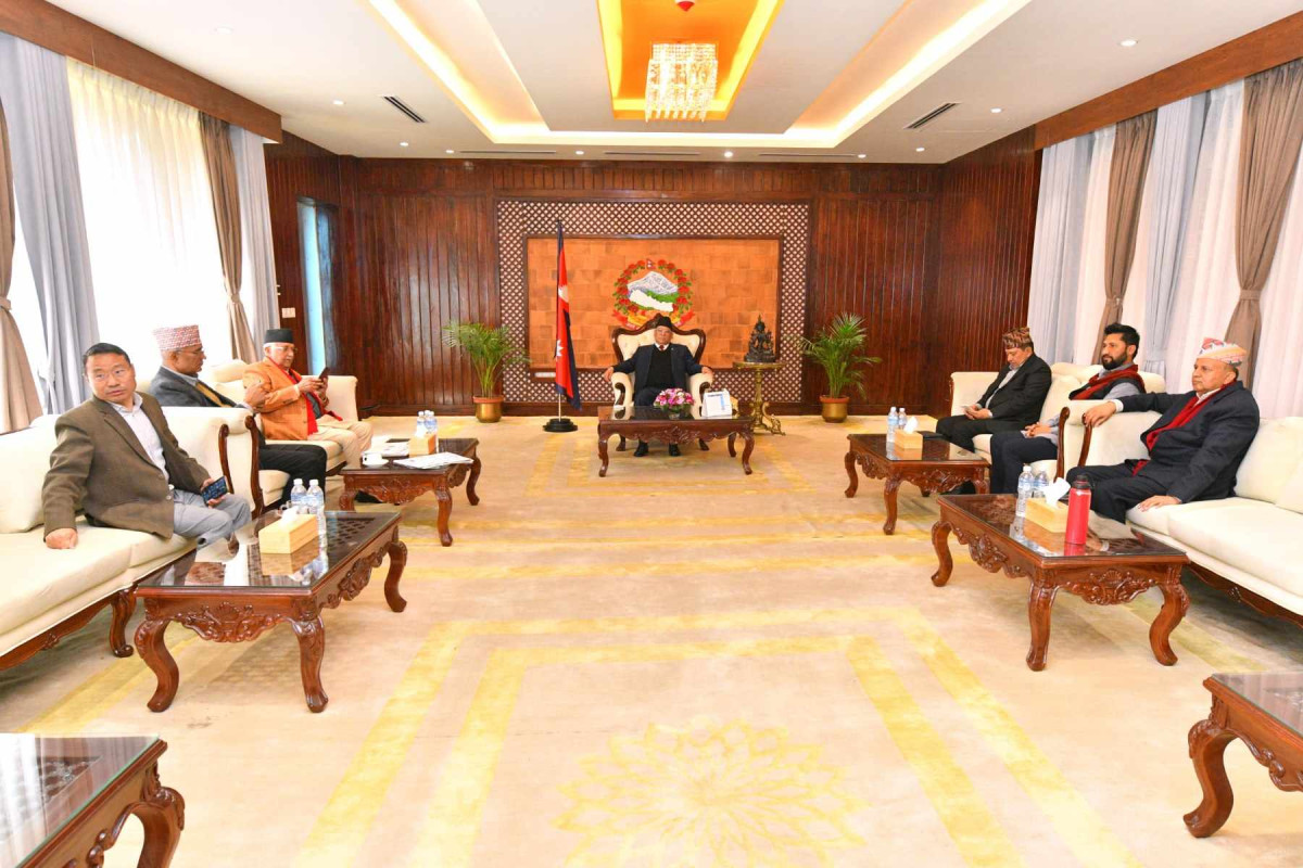 बागमतीमा संसद बैठक सुरु हुनुअघि समाजवादीको मागबारे बालुवाटारमा छलफल जारी