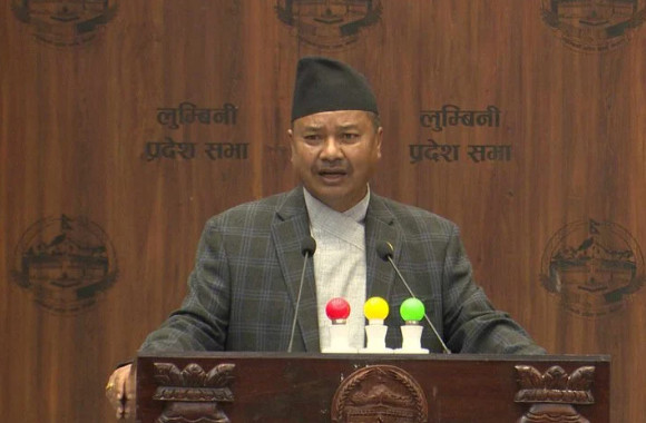 लुम्बिनीमा अर्को व्यवस्था नभएसम्मका लागि चौधरी कामचलाउ मुख्यमन्त्री