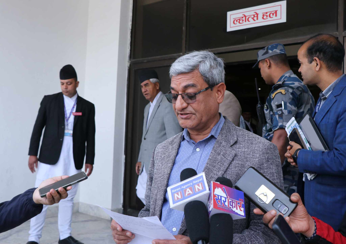दुई महिनामै डीआईजी केसीको सरुवाबारे गृहमन्त्रीको बचाउ