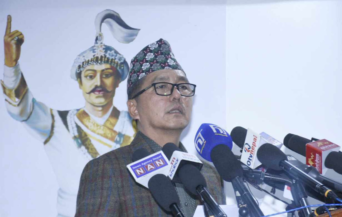 आलोचनापछि गृहमन्त्री लामिछानेले भनेः हिजोका अभिव्यक्तिहरूको गोताखोरी गर्नै पर्दैन