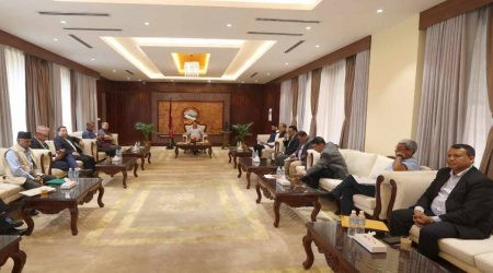 संसद बैठक अघि विपक्षी दलहरूको बैठक बस्दै