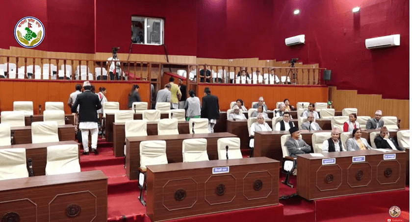 प्रतिपक्ष र सत्तापक्षबिच कुरा नमिल्दा बस्न सकेन कर्णाली प्रदेशसभा बैठक