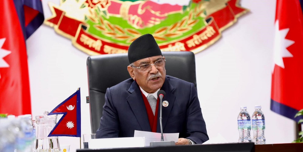 प्रचण्डको विपक्षमा उभिए दुई तिहाइ सांसद