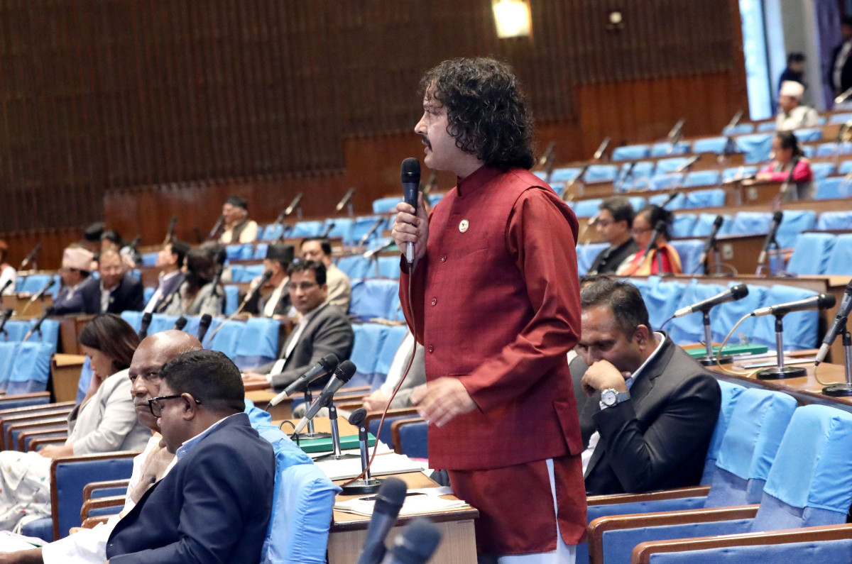 बिजुलीको बक्यौता उठाउन पनि प्रधानमन्त्रीले निर्देशन दिनूस् : सांसद ढकाल