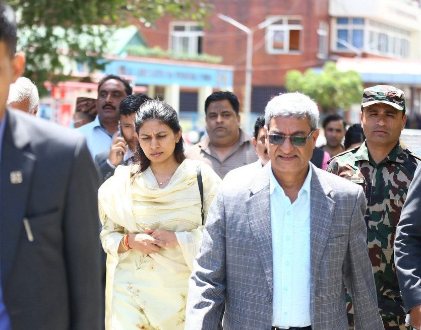 घाइतेहरूको उपचारमा कमी हुने छैनः गृहमन्त्री