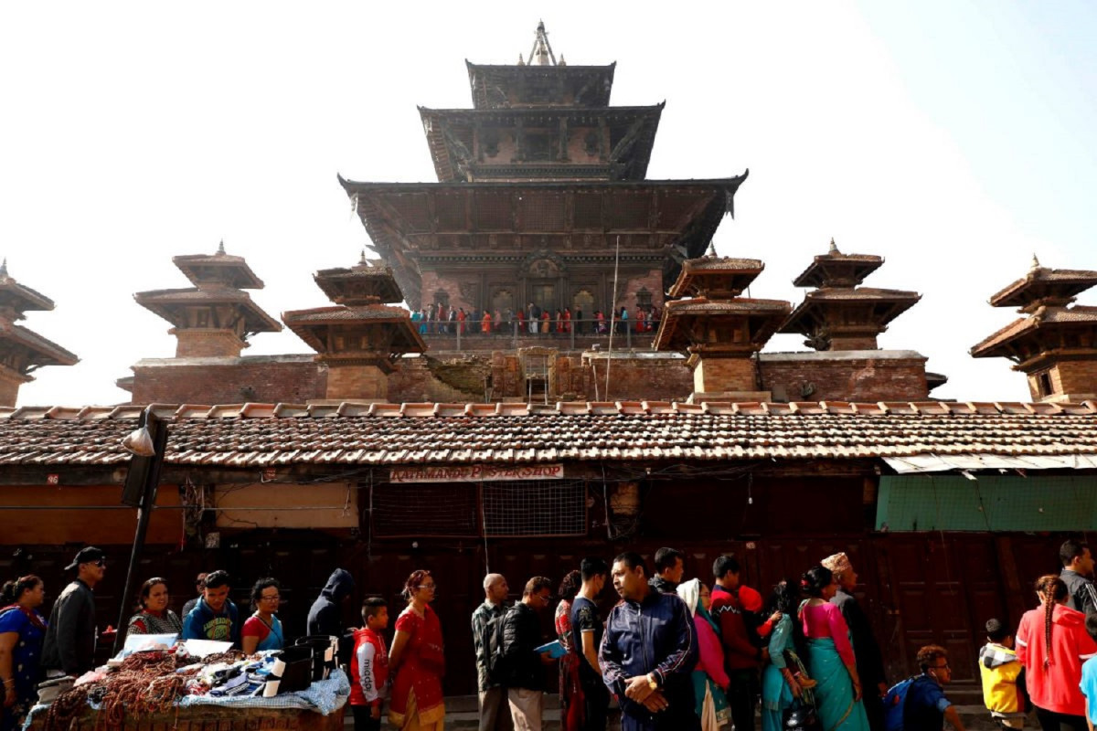 तलेजु भवानीमा गत वर्षको तुलनामा दर्शनार्थी घटे