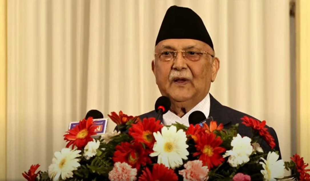 एमाले र कांग्रेसले लोकतन्त्र मर्न दिँदैनः प्रधानमन्त्री ओली