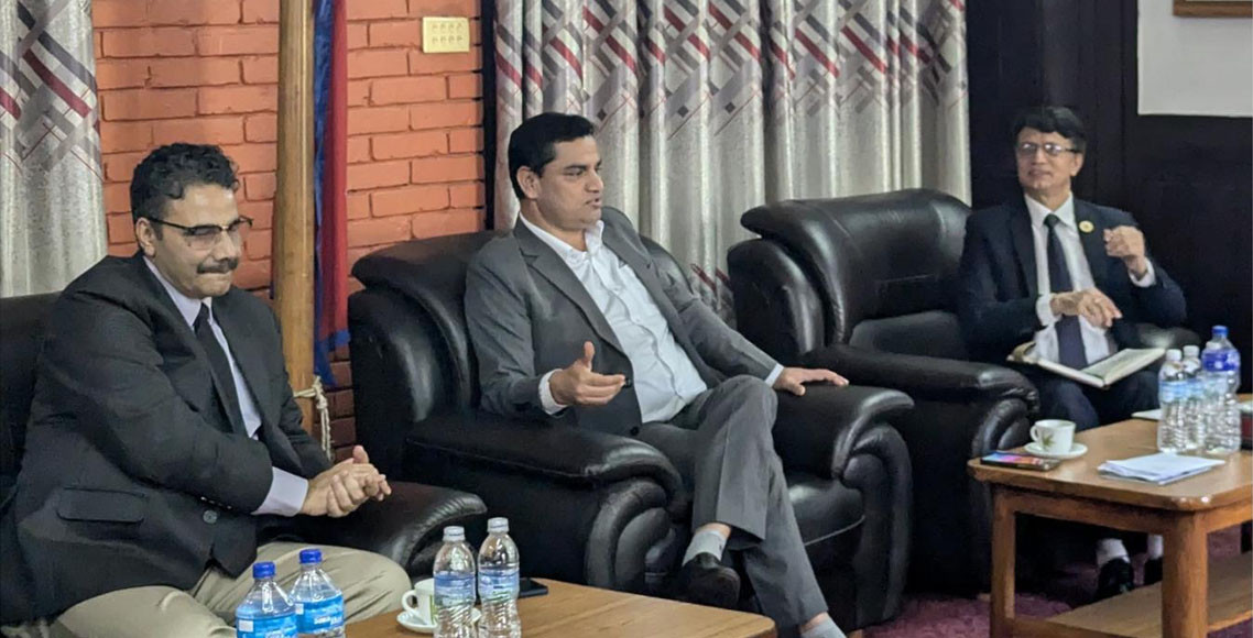 पाठेघरको क्यान्सरविरुद्धको खोप निःशुल्क लगाउने स्वास्थ्यमन्त्री पौडेलको निर्णय