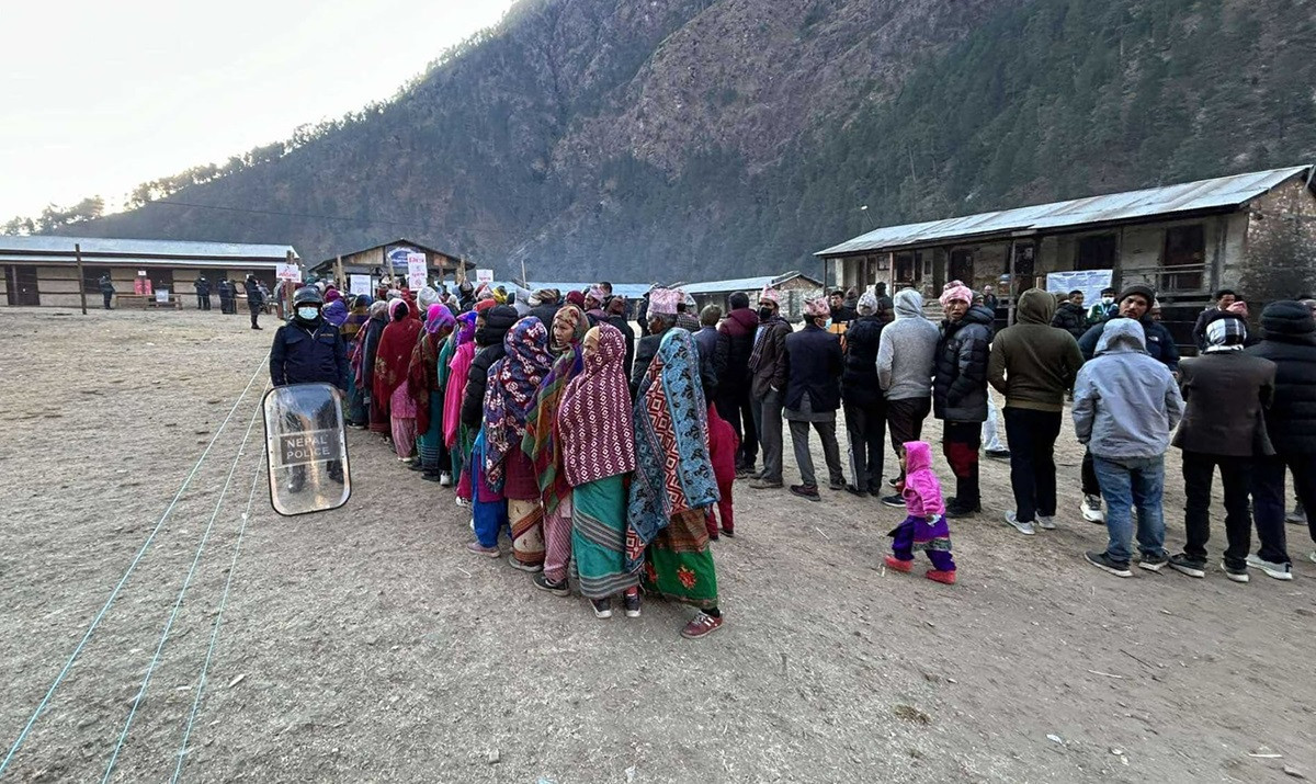 हुम्लाको सर्केगाडमा चिसोका कारण ८ बजेबाट मतदान सुरु